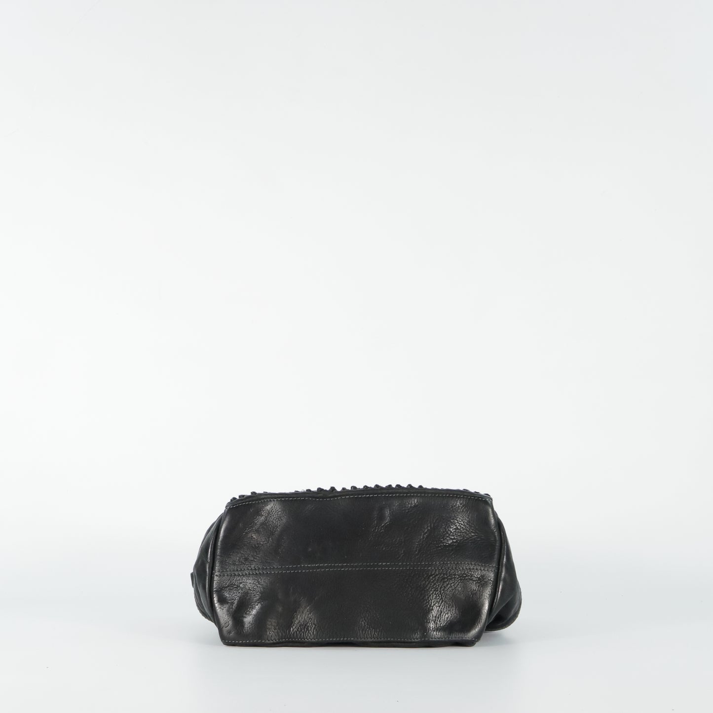 PRISCILLA STUD NERO LINE-SHEET