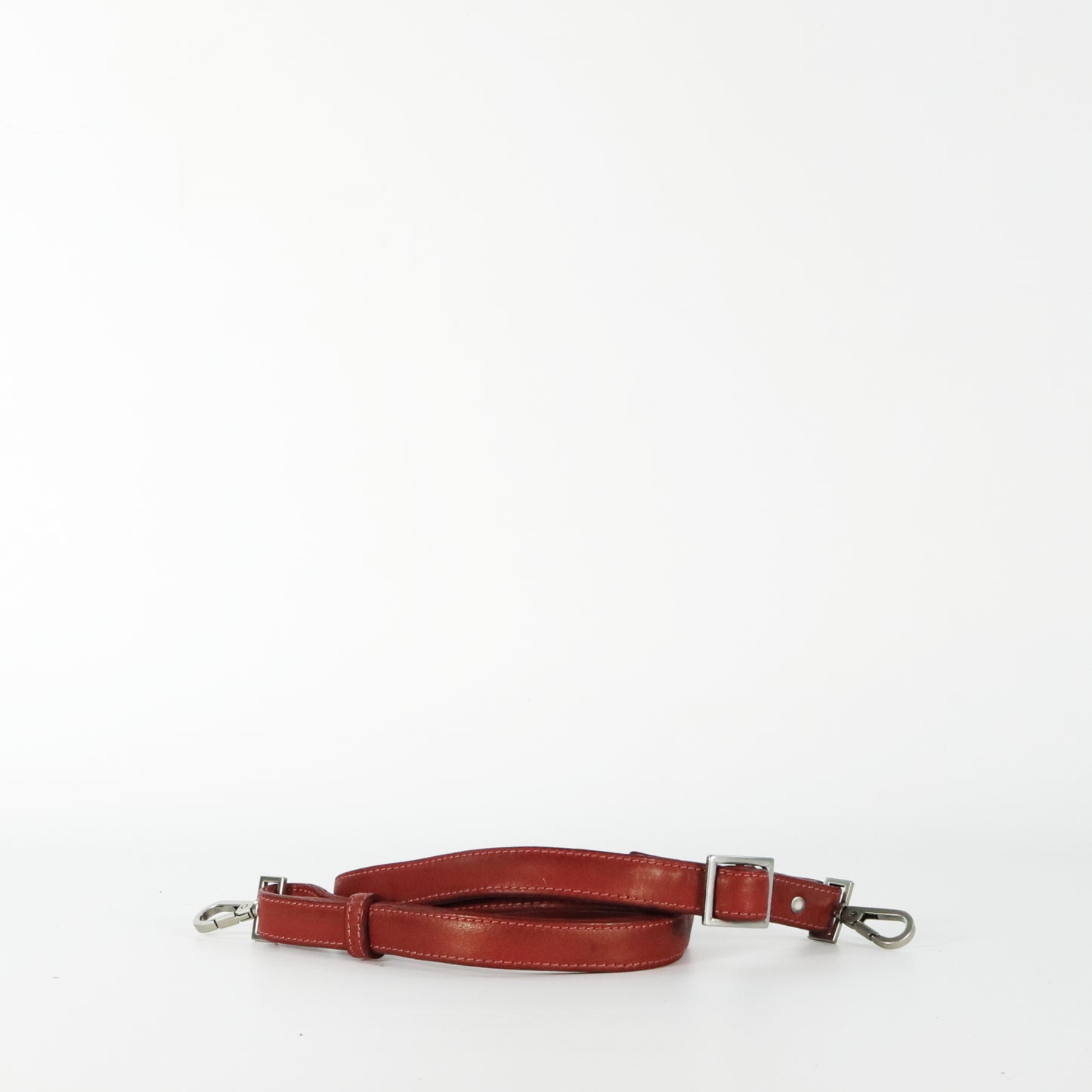 CHICCA STUD RUBINO