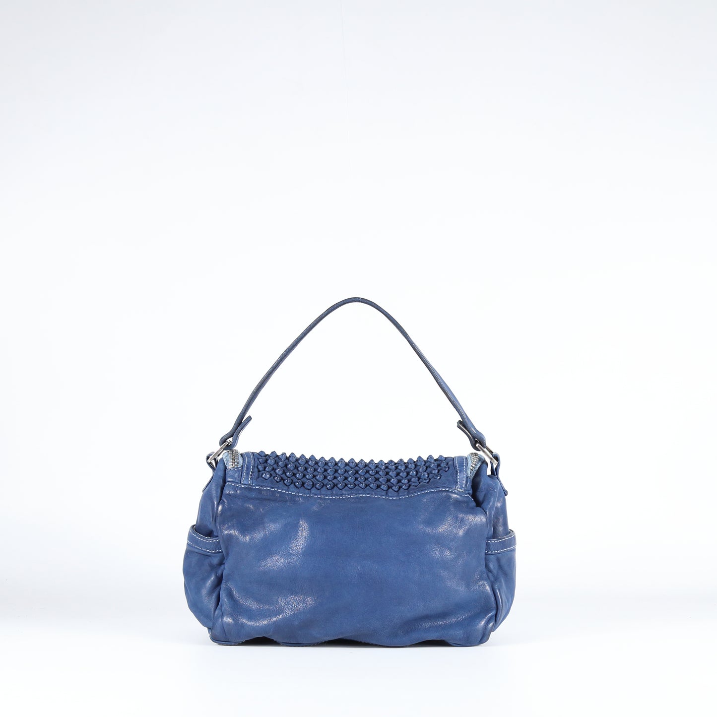 PRISCILLA STUD NERO LINE-SHEET