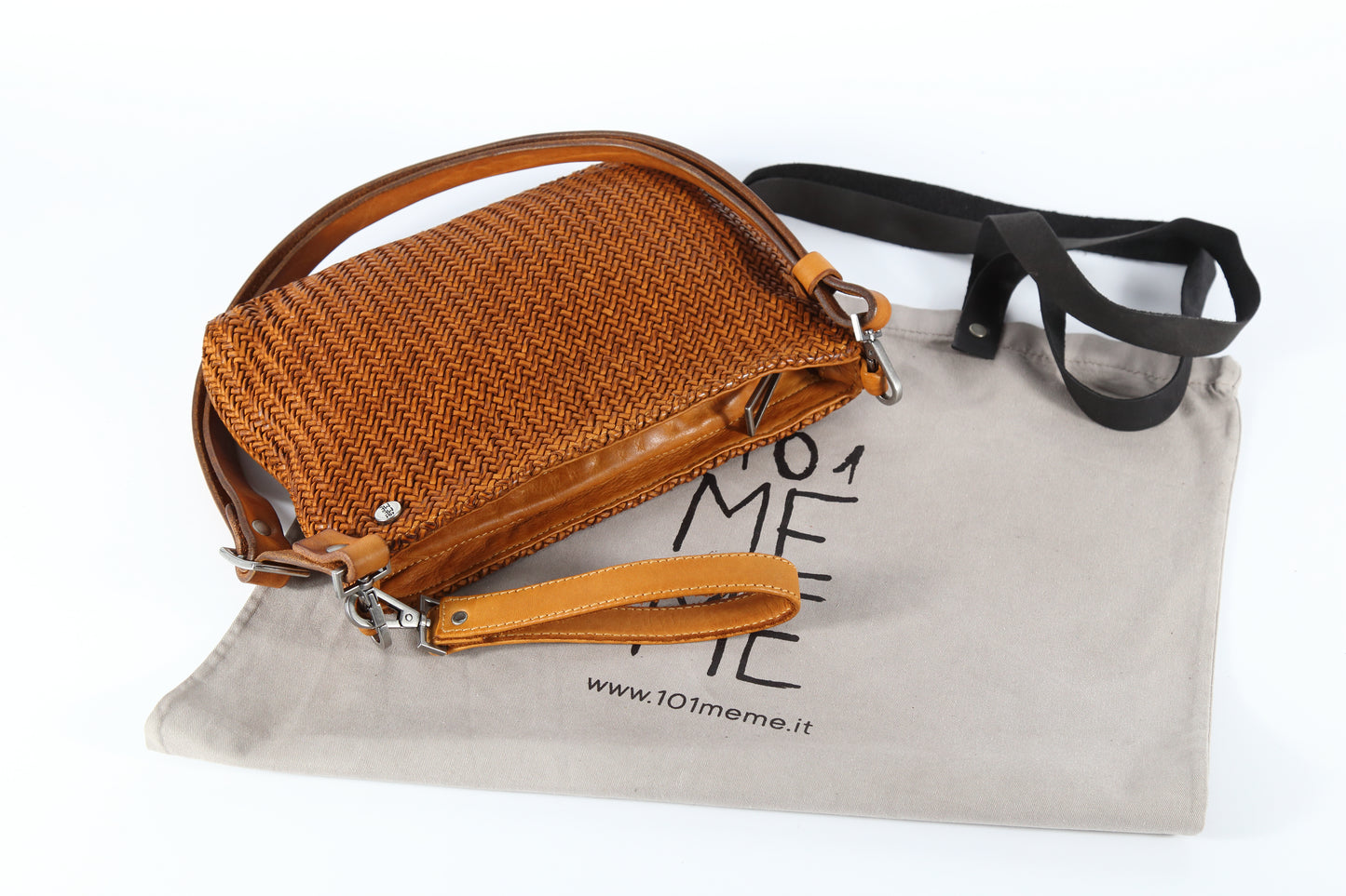 Diletta Mesh shoulder bag in stone-colored leather