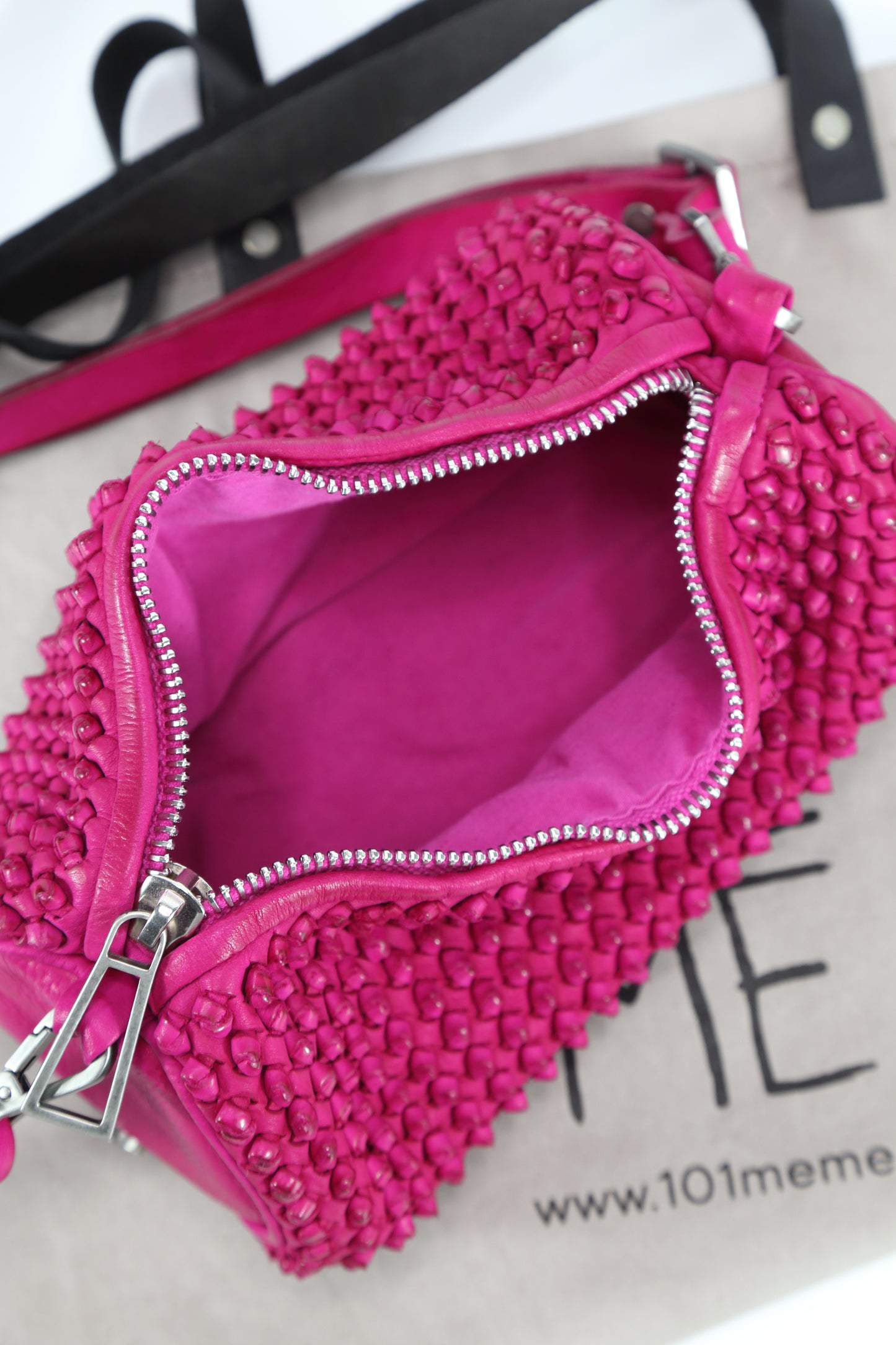 Candy Stud shoulder bag in fuchsia leather