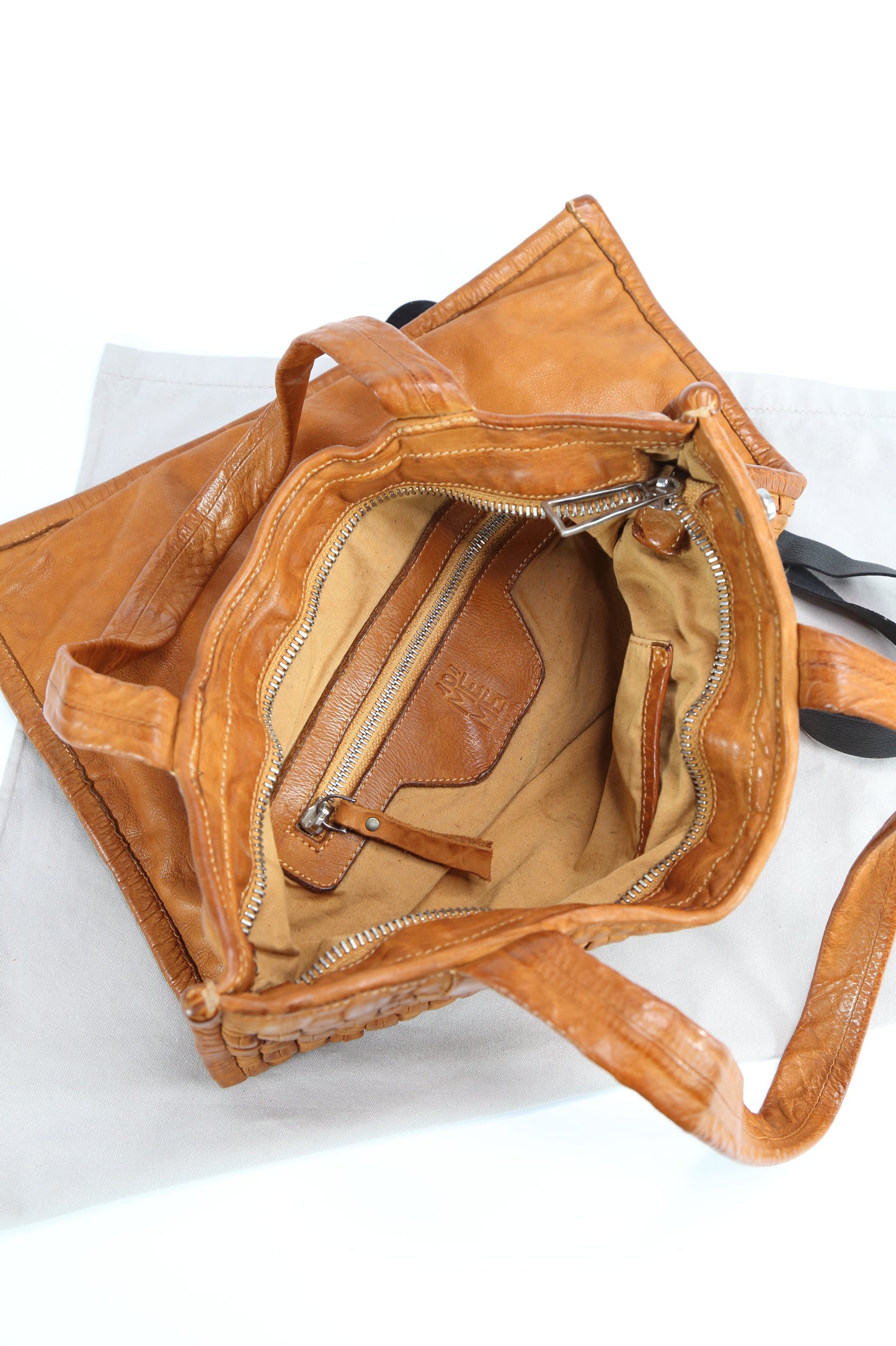 Shopper Nina tube in pelle colore grano