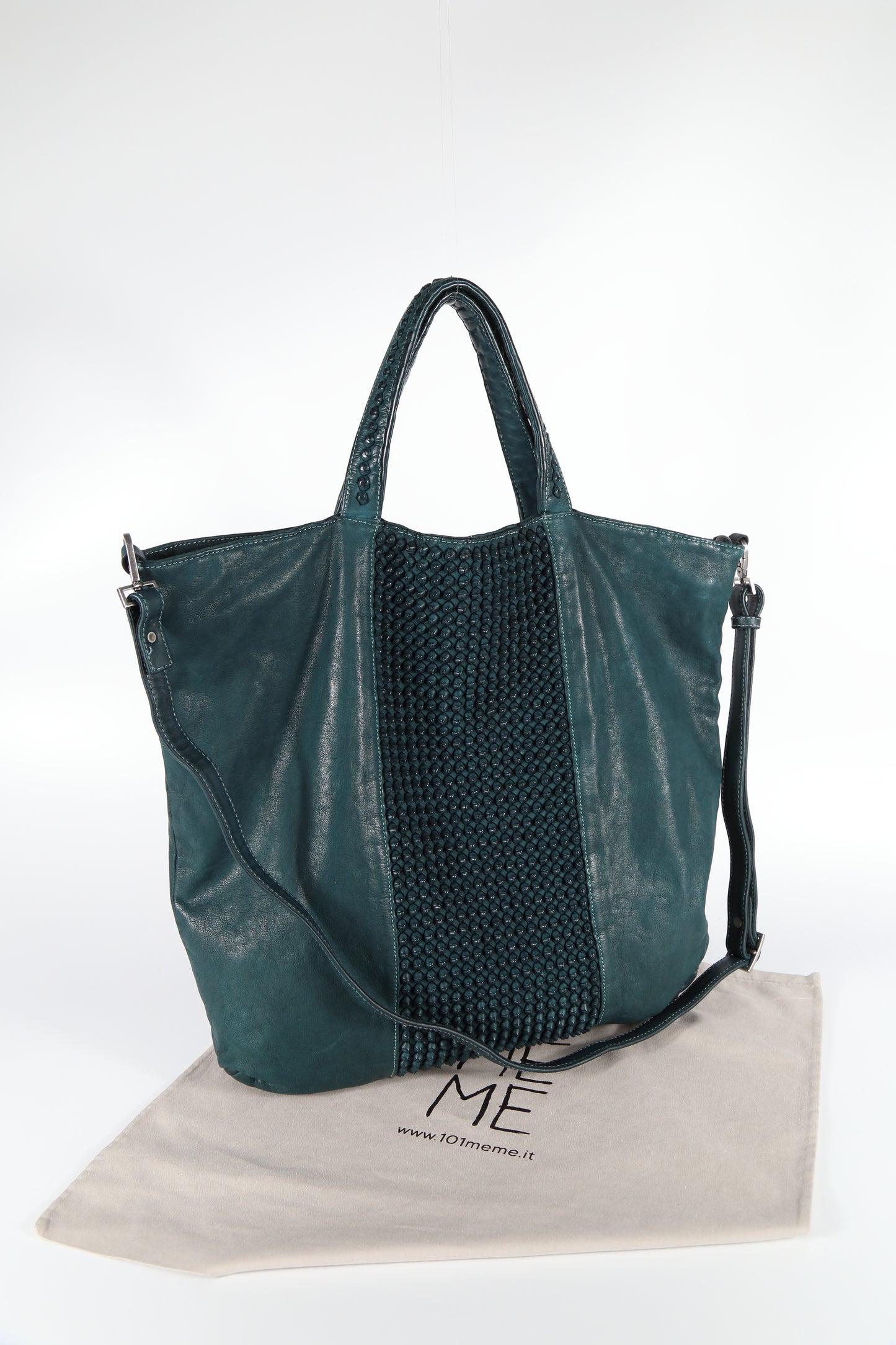 BRIGIDA STUD FUXIA LINE-SHEET