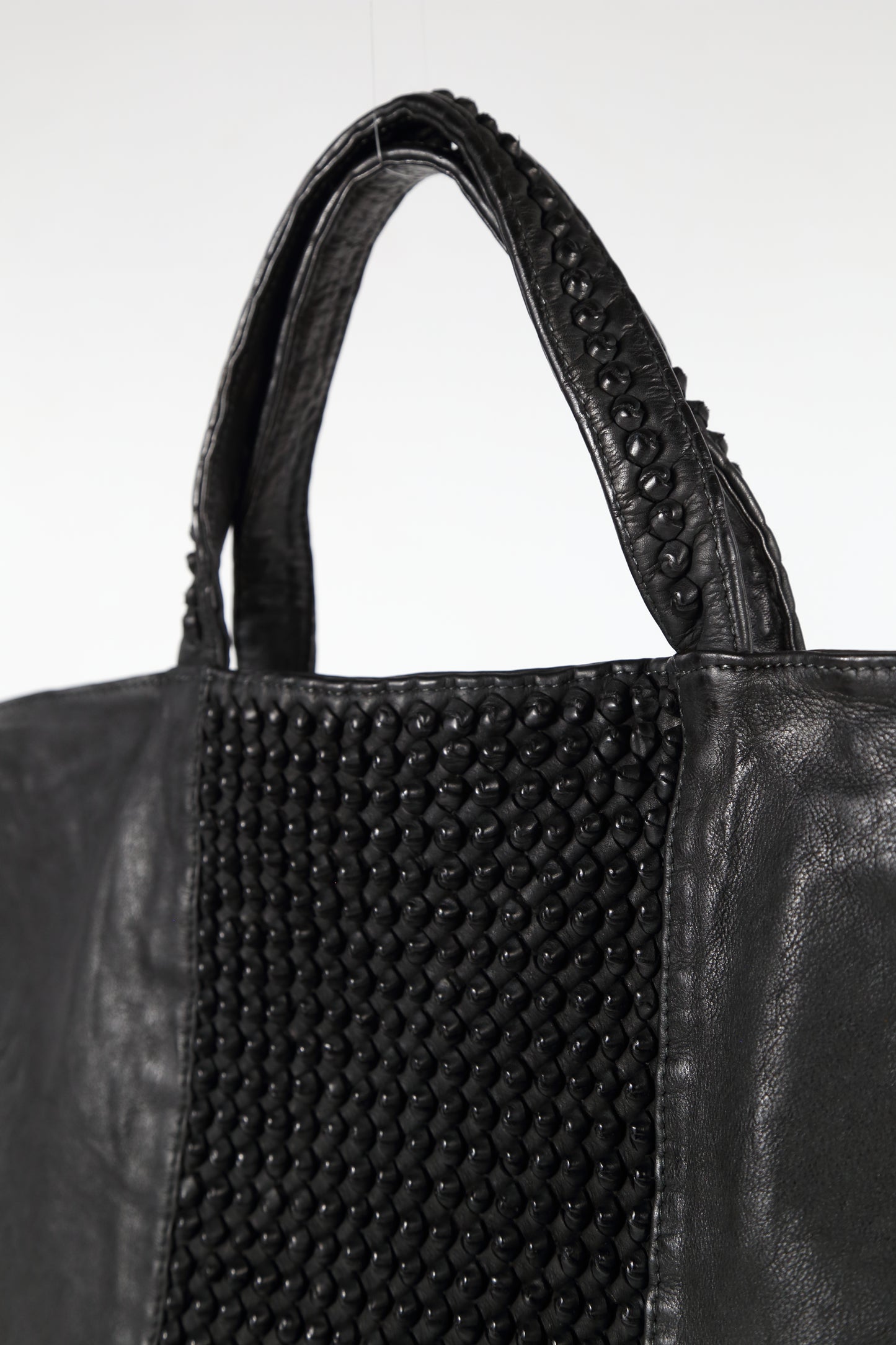 BRIGIDA STUD FUXIA LINE-SHEET