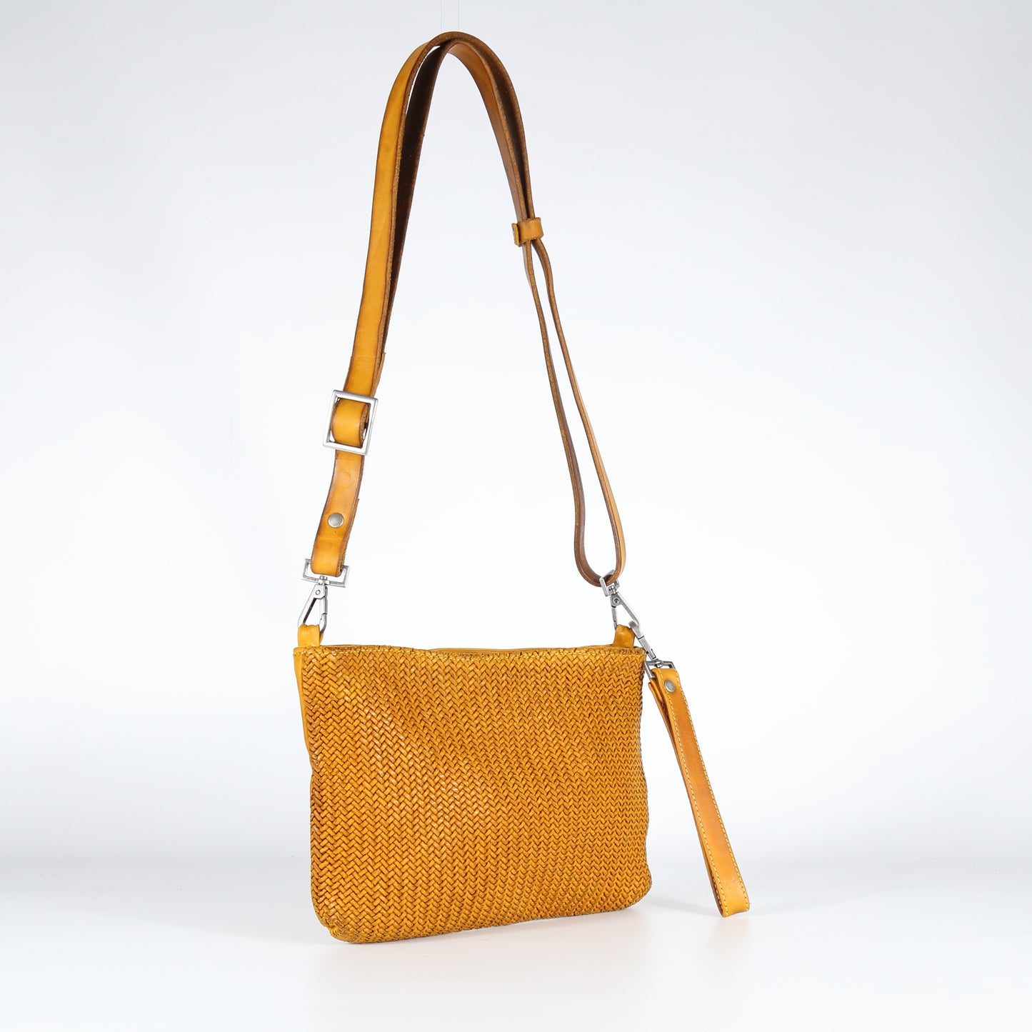 Diletta Mesh leather crossbody bag in honey