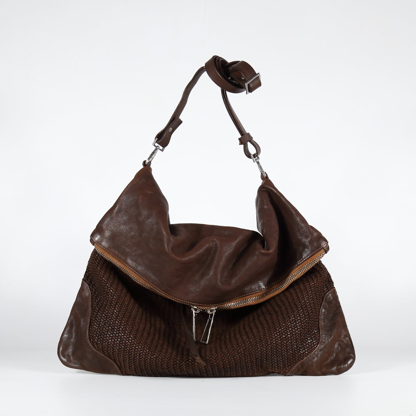 Borsa monospalla Verdiana in pelle colore castagna