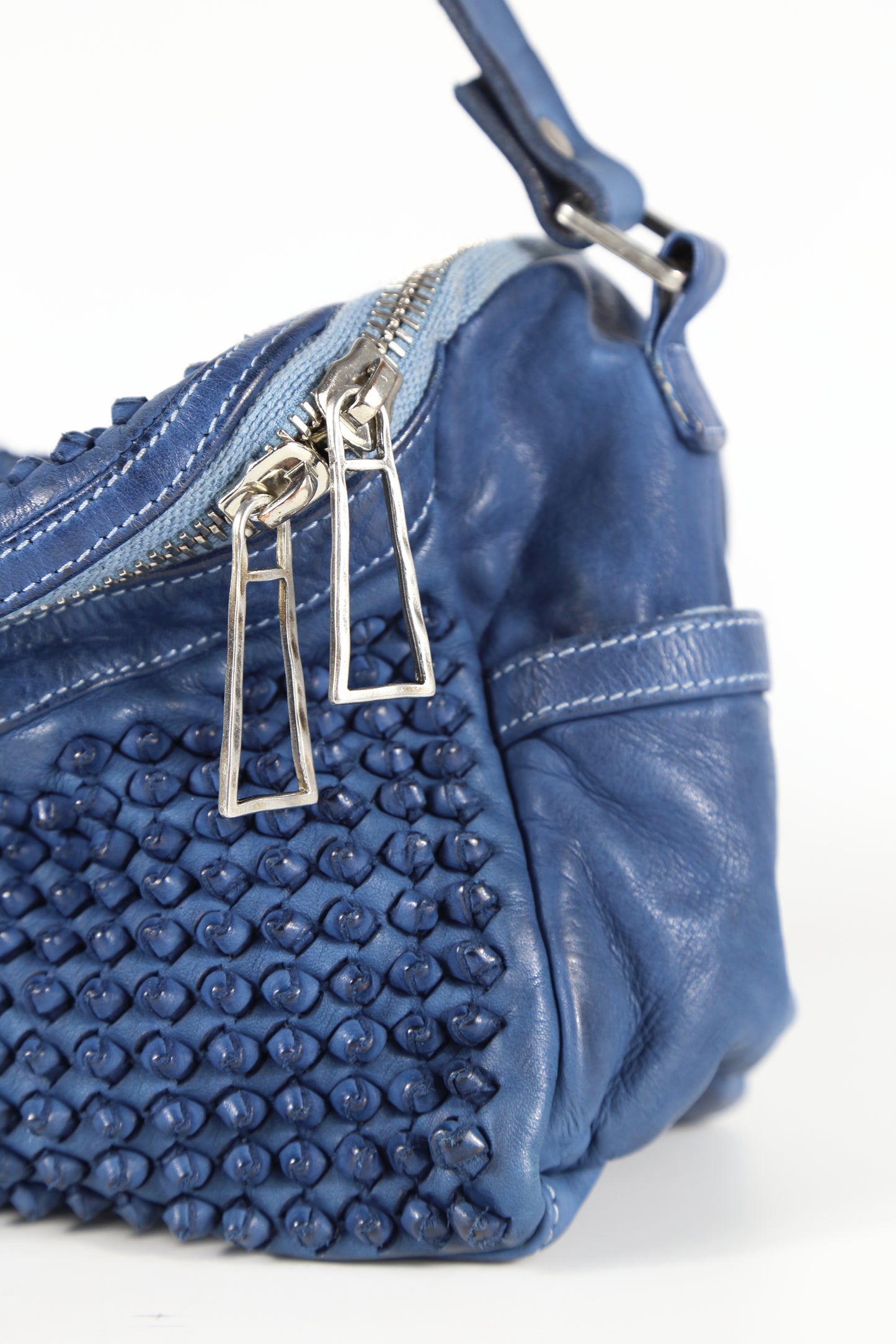 PRISCILLA STUD NERO LINE-SHEET