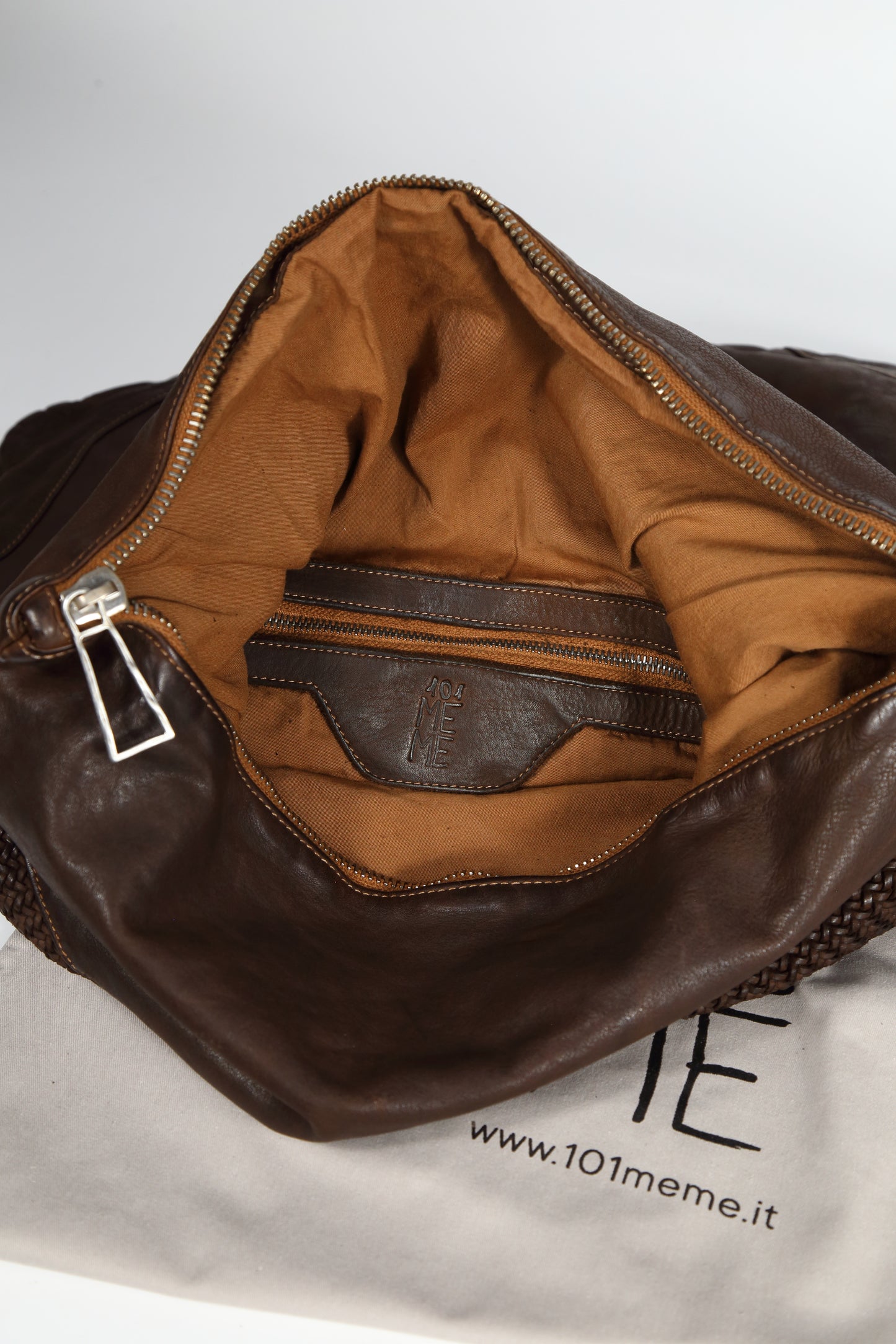 Borsa monospalla Verdiana in pelle colore castagna