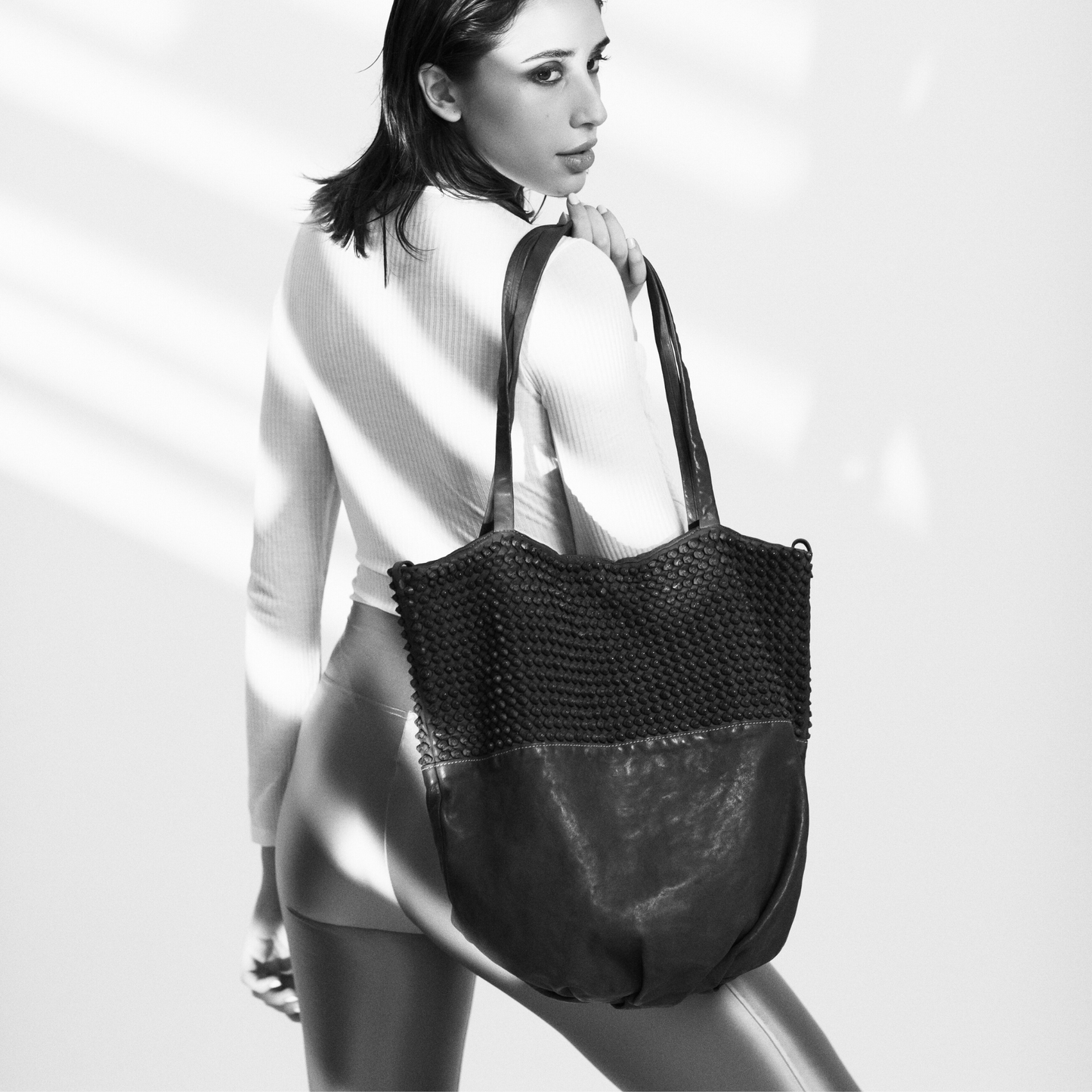 ORNELLA STUD NERO LINE-SHEET